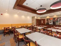 Quality Inn & Suites Hotels in Val-d'Or