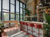 特蕾西婭草坪Cocoon 鄰近因普萊爾地鐵站（Implerstraße underground station）的酒店