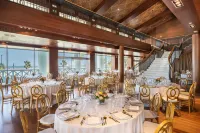 Las Arenas Balneario Resort - 5-Star