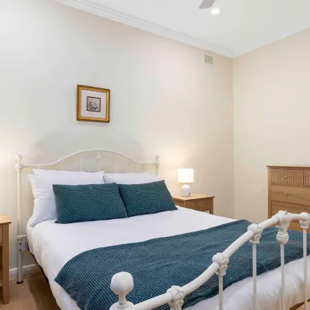 Nola's Coastal Cottage Henley Beach