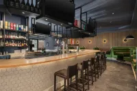 Holiday Inn VICTORIA – ELK LAKE by IHG - Baarit