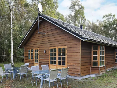 8 Person Holiday Home in Læsø