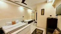 Hotel New Sunder - 3 ดาว