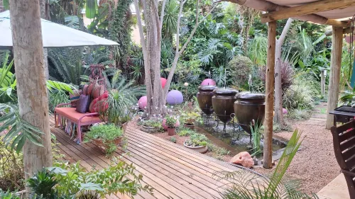 The Art Guesthouse - parking