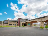 Quality Inn & Suites Hotels in Goshen
