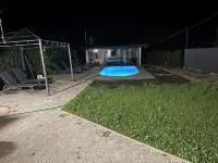 Casuta de pe Ses - Pools