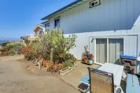 Walk to Moonstone Beach! PCH Getaway - 2-Star