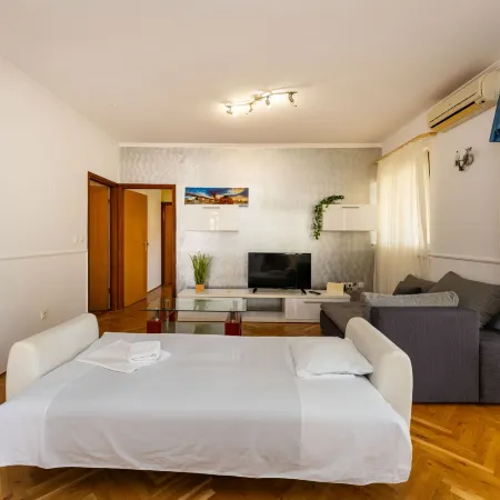 BonVie Apartments in Center B9