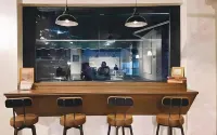 The Pub Hotel - bar