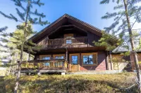 Cozy Alpine Retreat - Near Ski Lifts - 2-Star