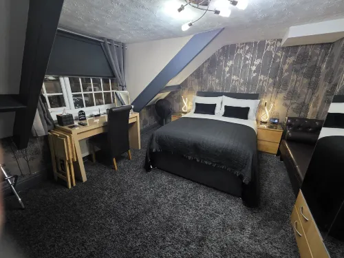 Beechwood Guest House - parcheggio