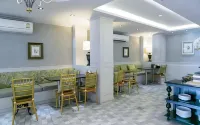 Club Tree Hotel - breakfast
