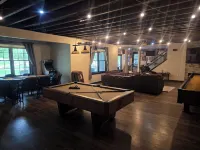 6 Bedroom house on 7 acres - 4-Star