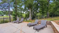 Poolside Paradise by Avantstay Waterfront Home + Pool + Spa Dock + Game Room Near Hiking - Balkoner
