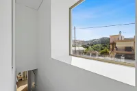 Saronia Estate - Boutique