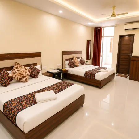 Hotel Reeve Inn