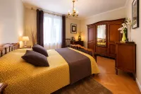 RétroMirabeau - Chambre Suite & Appartements de Charme - Localisation Prémium - 4-Star