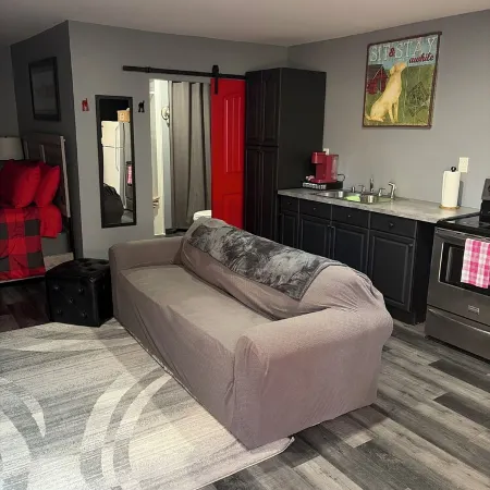 Romantic guest house in the heart of Niagara wineries