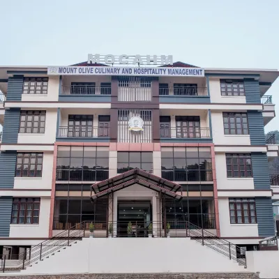 Mocahm Inn Hotels near Bsf ground