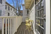 Charming Savannah Getaway Hot Tub Sleeps 8 - บังกะโล
