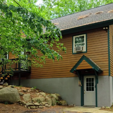 High Peaks Hideaway - minutes from Whiteface Mt!