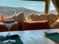 Airstream Oasis in Joshua Tree w spa and Fire pit - balcony