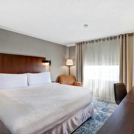 Four Points by Sheraton Toronto Mississauga