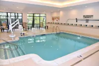 Courtyard Boston Waltham - Pools
