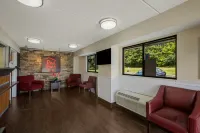 Red Roof Inn Atlanta South - Morrow - Pet friendly