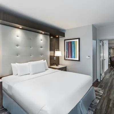 Embassy Suites by Hilton Houston Energy Corridor Hotels near Memorial City Mall