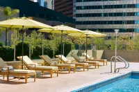 The Westin Bonaventure Hotel & Suites, Los Angeles - Rooftop Pools