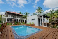 North Beach Retreat Belize - 2-Star