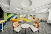 Spark by Hilton Milford Boston - 3 ดาว