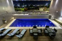 Legend Hotel Lagos Airport, Curio Collection by Hilton - Luksus