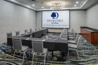 DoubleTree by Hilton Denver International Airport - Airport Shuttle