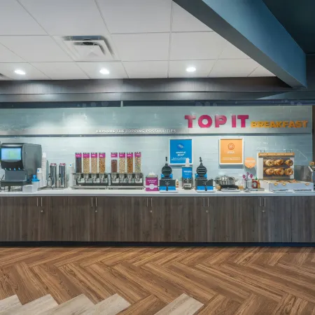 Tru by Hilton Knoxville North I 75