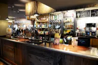 Gamston Lock, Nottingham by Marston's Inns - بار