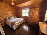 Holly Lodge - balcony