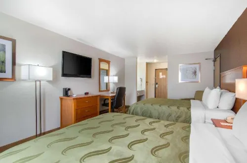 Quality Inn Kearney - Liberty - Lemmikkieläimet sallittu