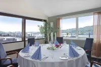 Farsund Fjordhotel Hotels in Lyngdal