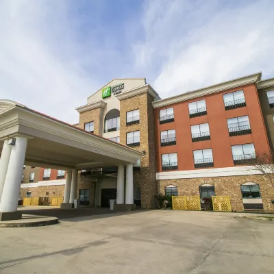 Holiday Inn Express & Suites BATON ROUGE -PORT ALLEN by IHG Hotels near Old State Capitol