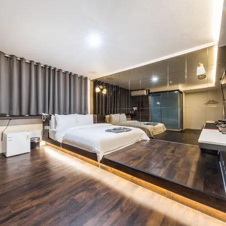 Uijeongbu Hotel Bene Отели рядом с достопримечательностью «Стадион Ыйджонбу»
