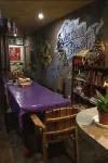 Xi'an Facebook Youth Hostel (Zhonglou Metro Station Branch)