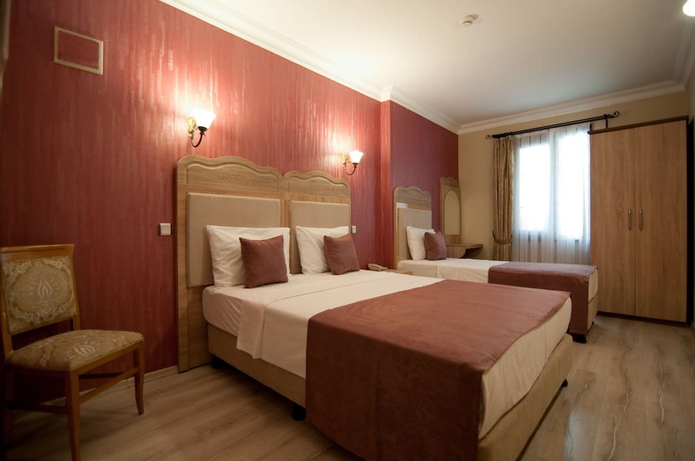 Artefes Hotel Old City & Spa