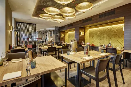 Cascada Boutique Hotel Отели рядом с достопримечательностью «Natur-Museum Luzern»