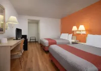 Buena Park, CA - Knotts Berry Farm - Disneyland Hotels in Cerritos