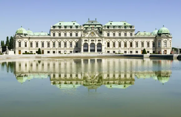 宜必思尚品維也納城市酒店