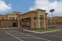 Hampton Inn Columbus-South - parking