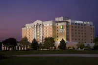 Embassy Suites by Hilton Kansas City International Airport - bar