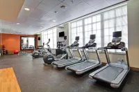 Hampton Inn & Suites Cincinnati-Downtown - Gym